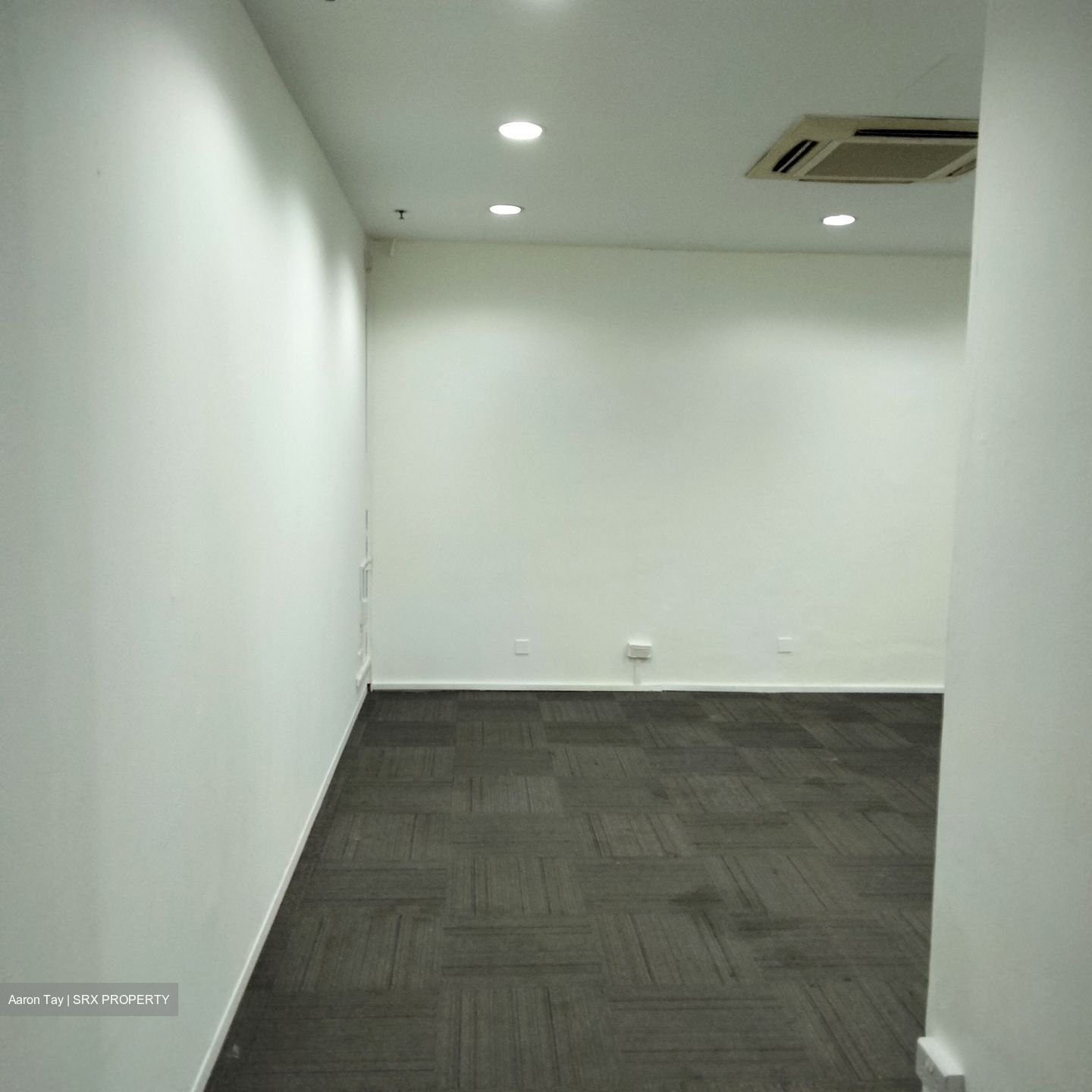 Sky Line Building (D7), Office #457777821